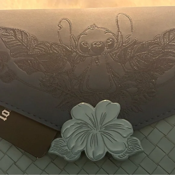 LoungeFly stitch crossbody - Picture 2 of 5